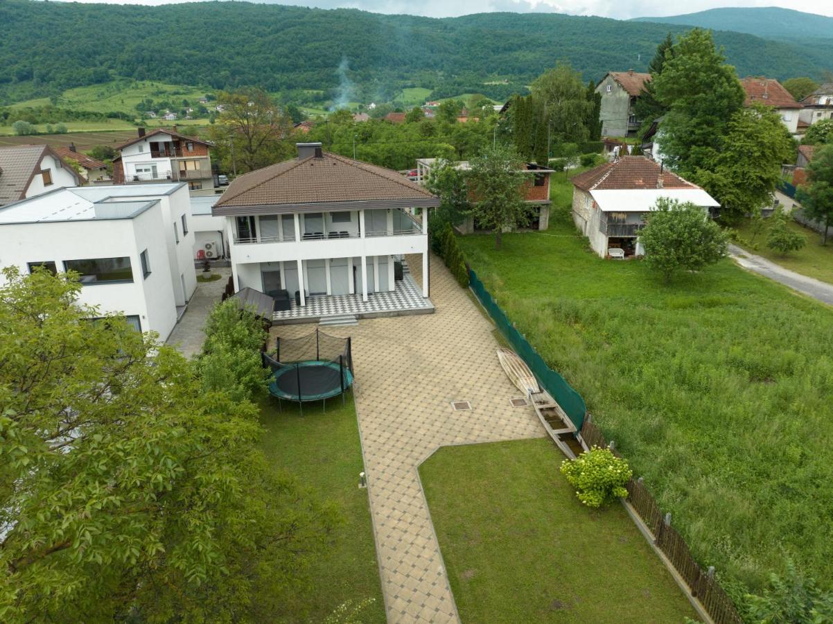 Al Nemah * Bihac