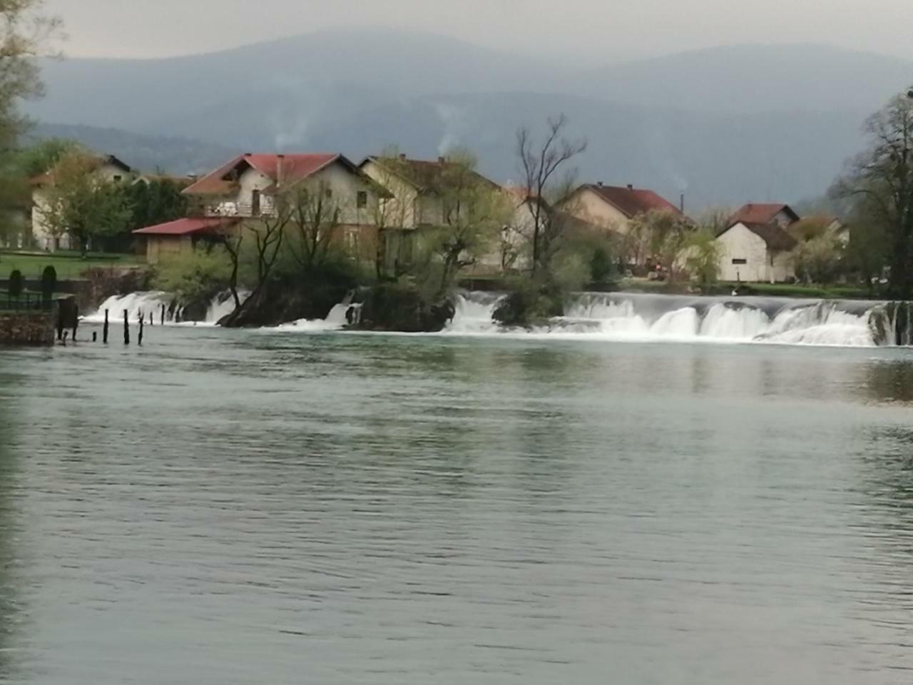 Al Nemah * Bihac